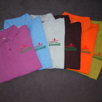 Bild vergrößern: Farbige Poloshirts: Die Poloshirts können bestellt werden in vielen weiteren Farben in Baumwoll- oder Mischgewebequalität. Preis: 18,90 €